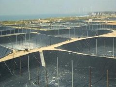 化工業(yè)污水處理防滲膜的鋪設須格外注意