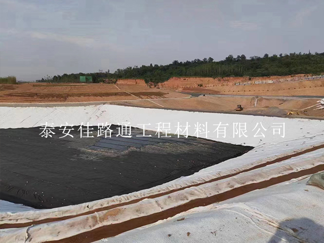 污水處理防滲膜生產(chǎn)過程中須保障其穩(wěn)定性 污水處理防滲膜生產(chǎn)過程中須保障其穩(wěn)定性