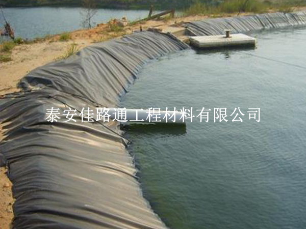 污水處理防滲膜焊接接縫處理的藝術(shù) 污水處理防滲膜焊接接縫處理的藝術(shù)