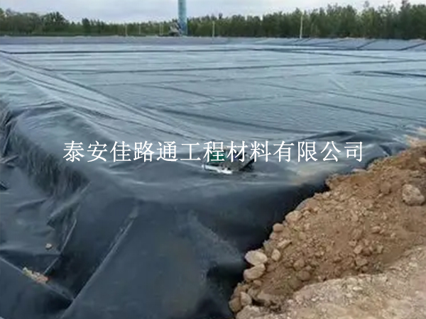 儲(chǔ)存水產(chǎn)養(yǎng)殖防滲膜？選對(duì)環(huán)境是關(guān)鍵