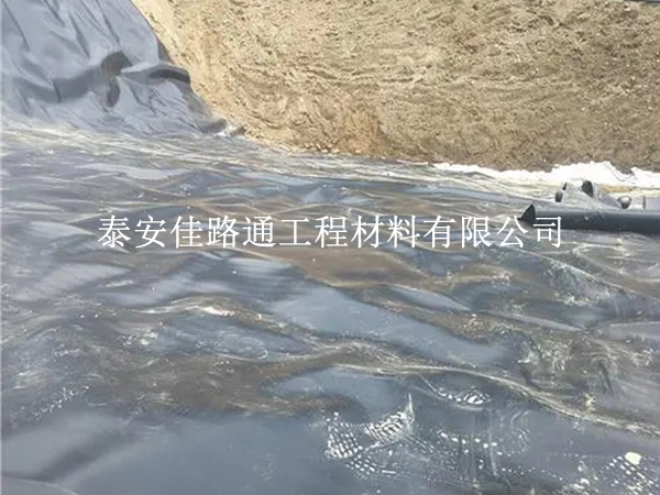 蓄水池防滲膜延伸率差？根源在這里